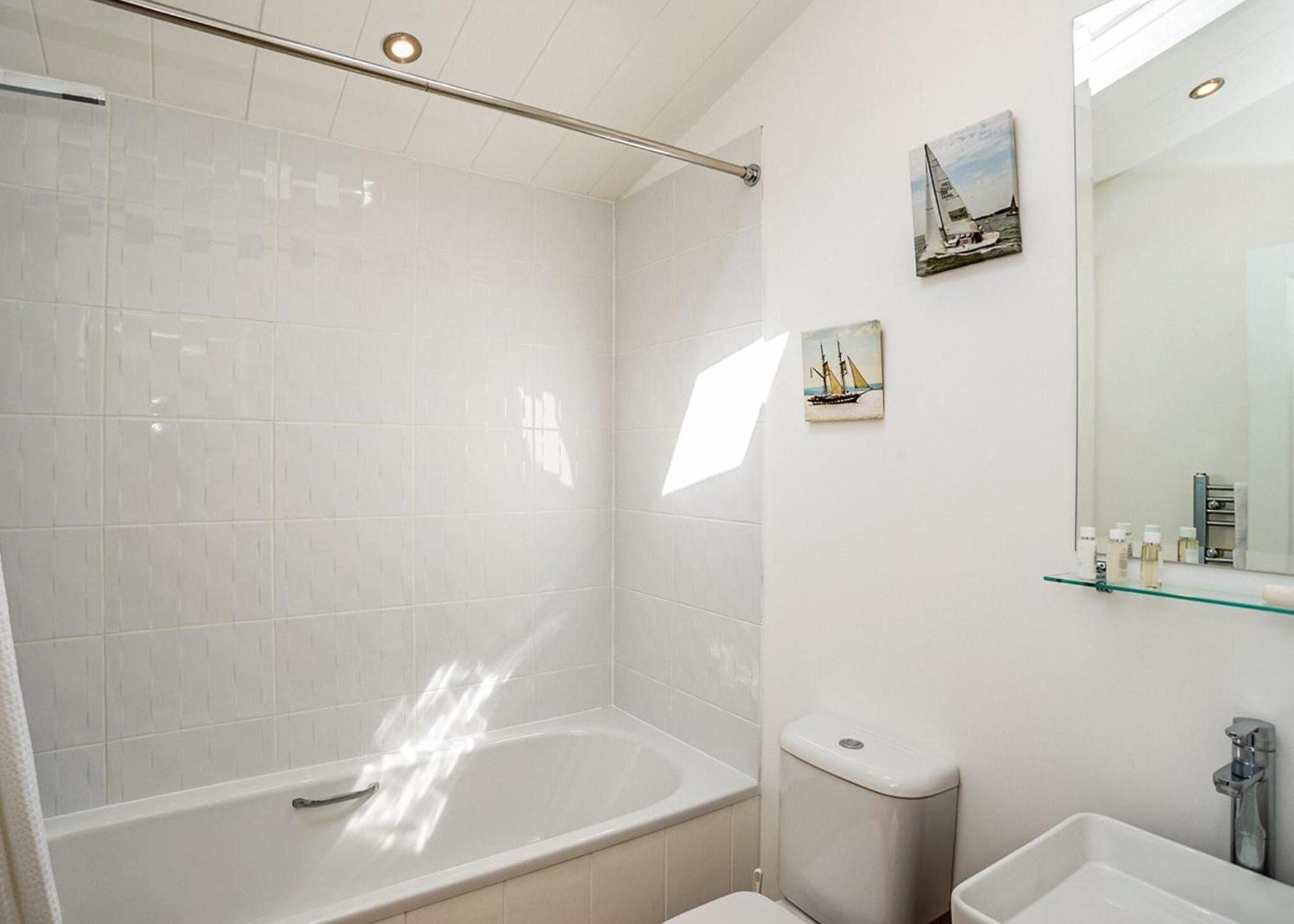 Woodside Coastal Retreat Hotel Fishbourne  Cameră foto